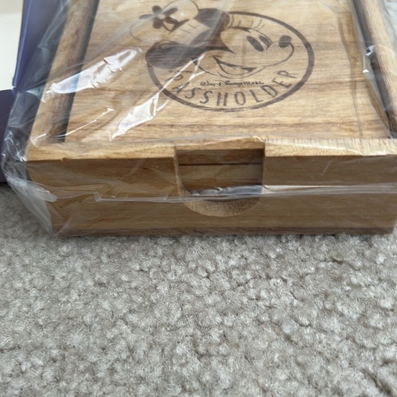 NEW! Disney Passholder Coaster‎ Set - Picture 4 of 4